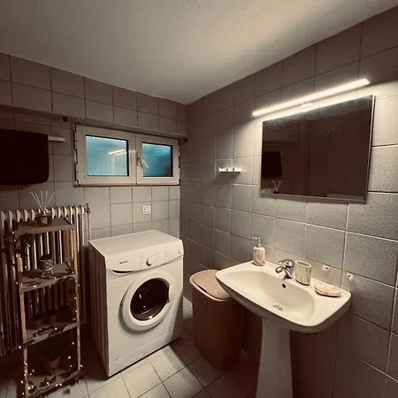 Apartament Neni's House *